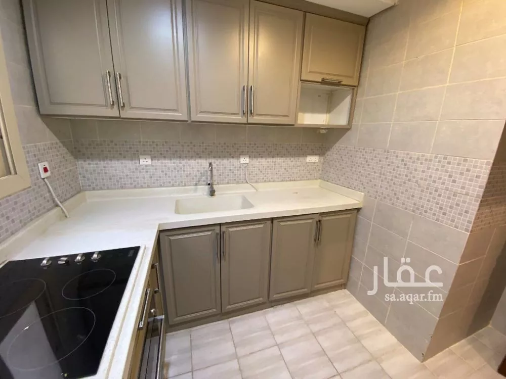 2 bedroom apartment in Al Malqa 5