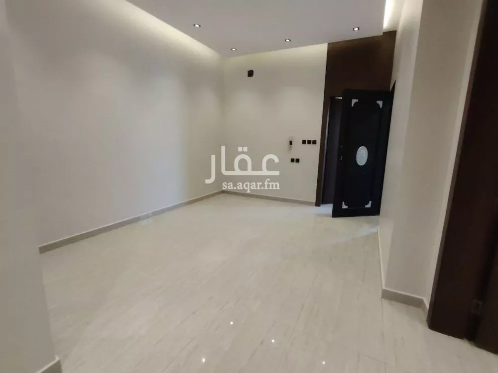 شقة 3 غرف في الشرق 11