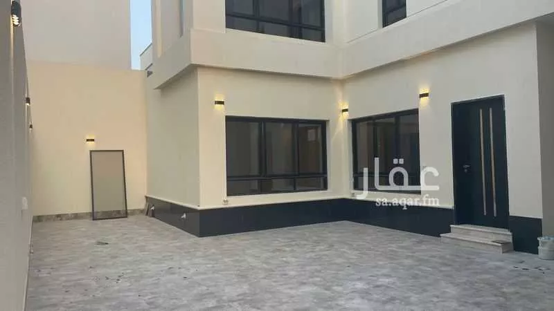 فيلا 3 غرف في الجنادرية 9