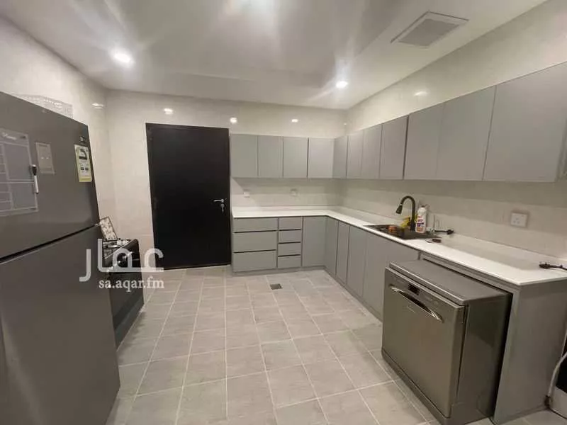 3 bedroom villa in Al Janadriyah 13