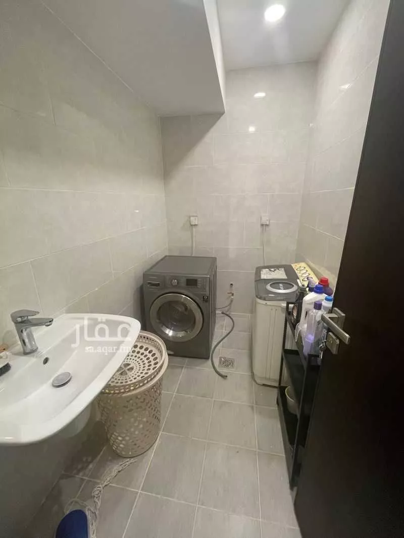 3 bedroom villa in Al Janadriyah 15