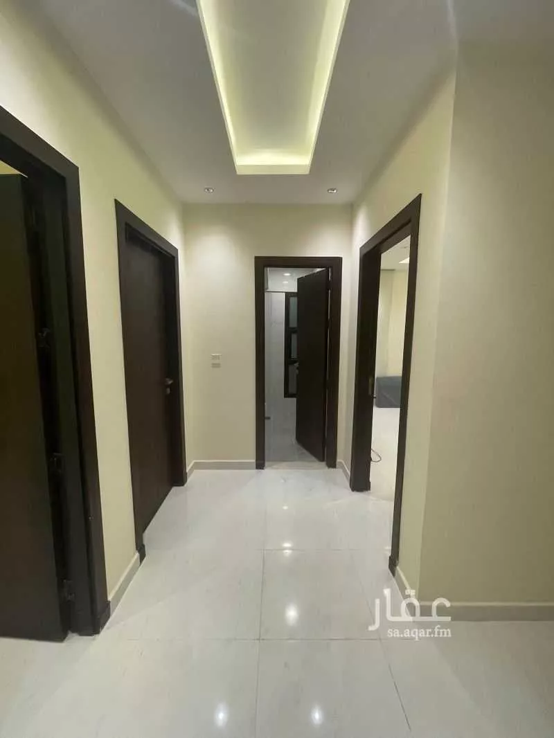 3 bedroom villa in Al Janadriyah 18