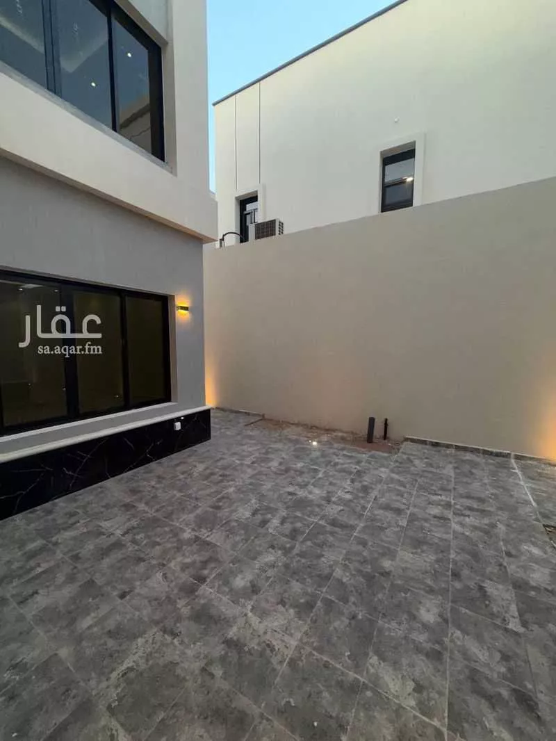 فيلا 8 غرف في الجنادرية 6