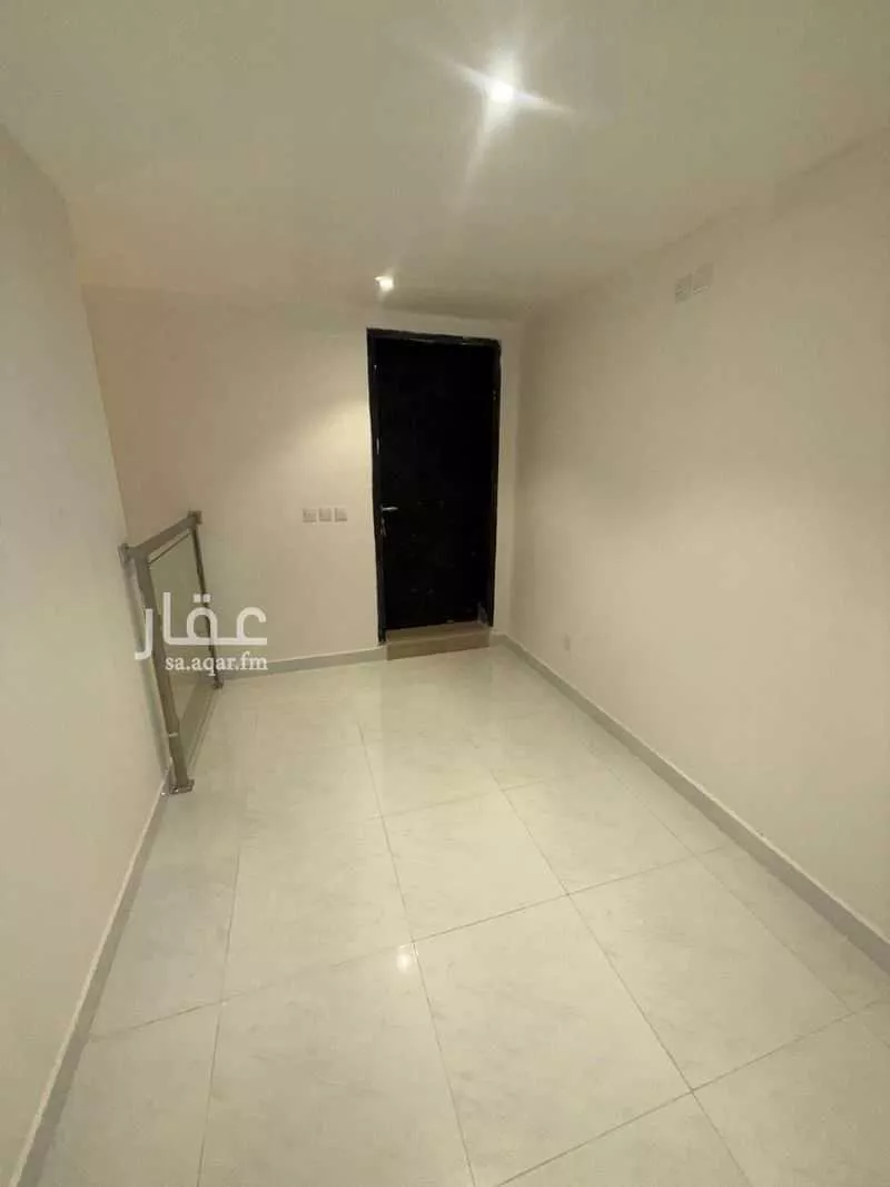 فيلا 8 غرف في الجنادرية 7