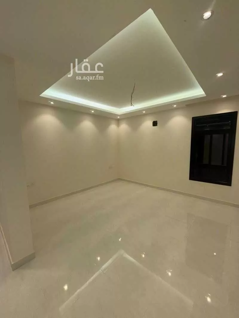 فيلا 8 غرف في الجنادرية 9