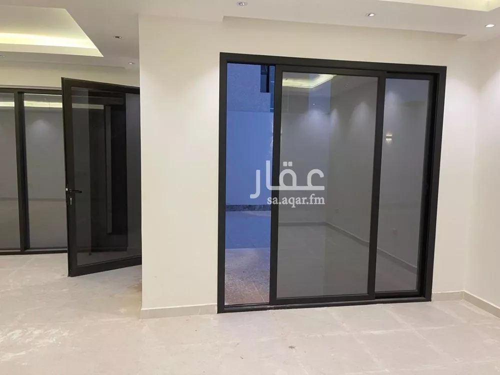 7 bedroom villa in Al Janadriyah 20
