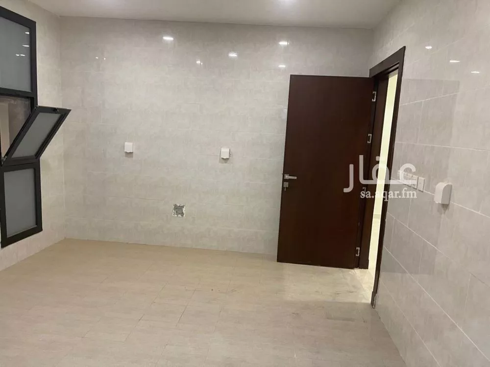 7 bedroom villa in Al Janadriyah 24