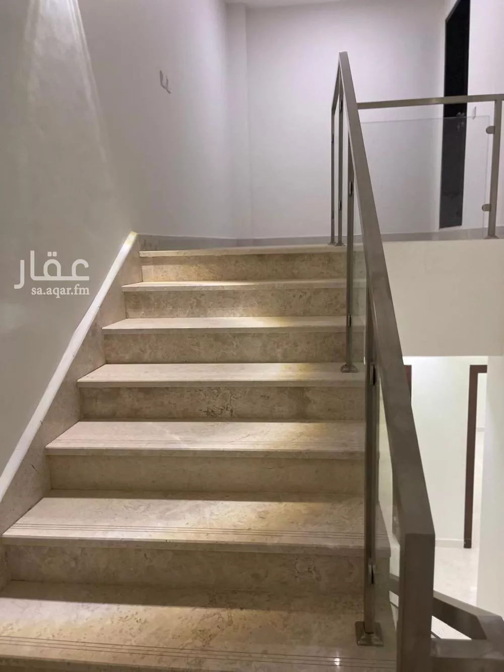 7 bedroom villa in Al Janadriyah 6
