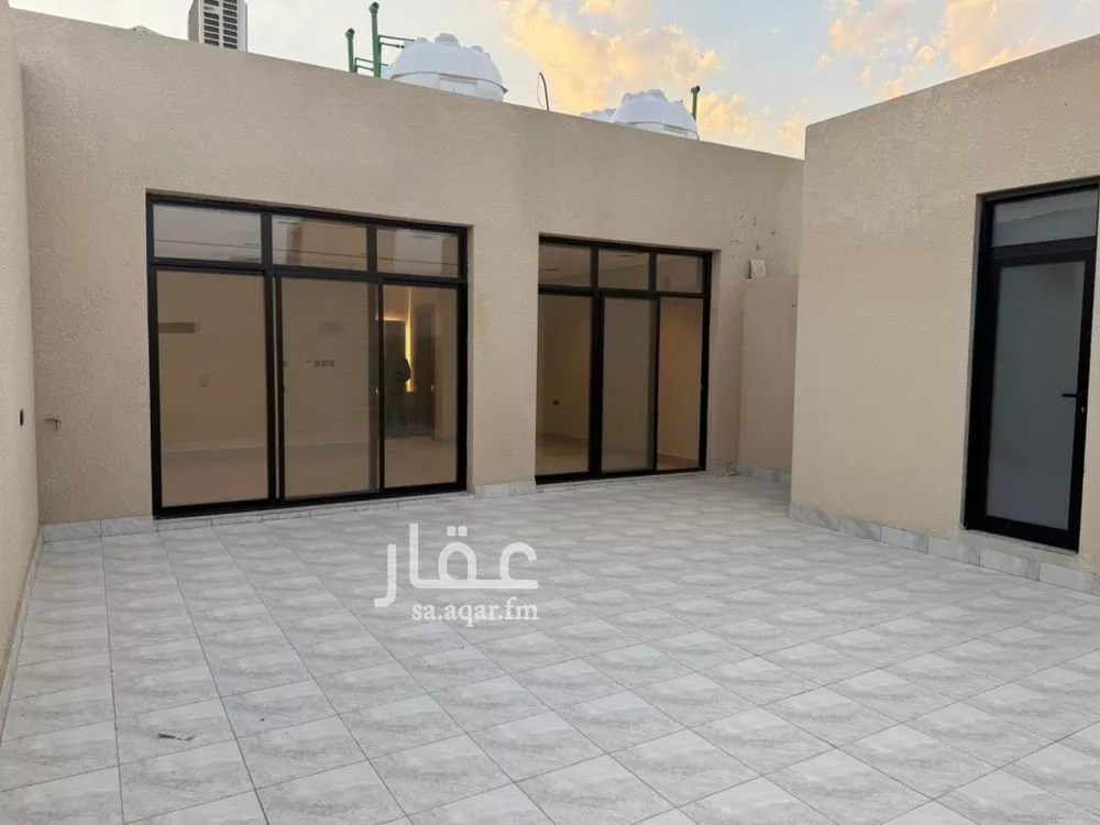 4 bedroom villa in Al Narjis 13