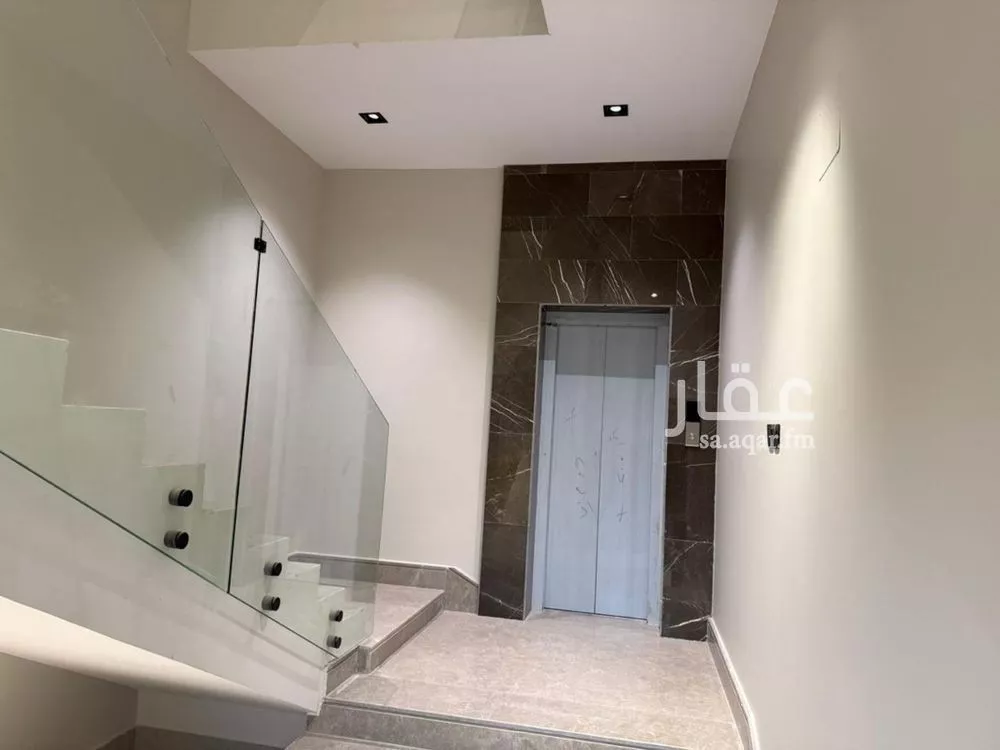 4 bedroom villa in Al Narjis 14