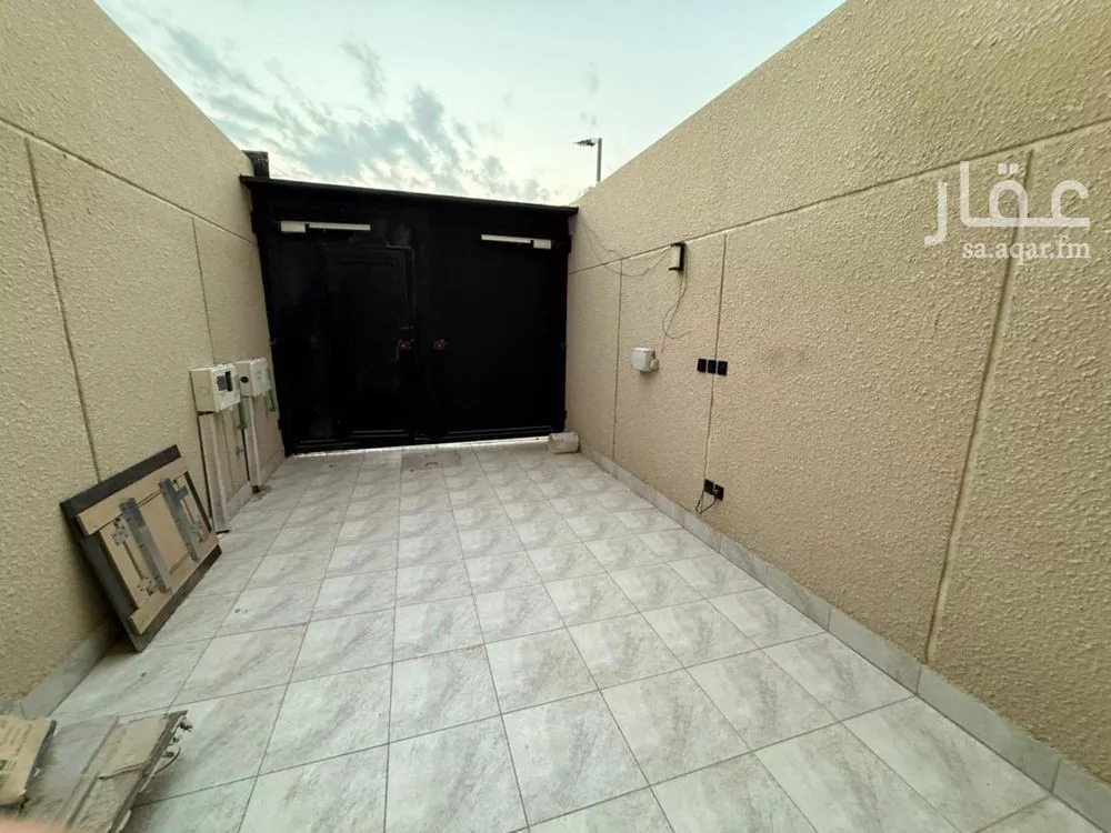 4 bedroom villa in Al Narjis 16