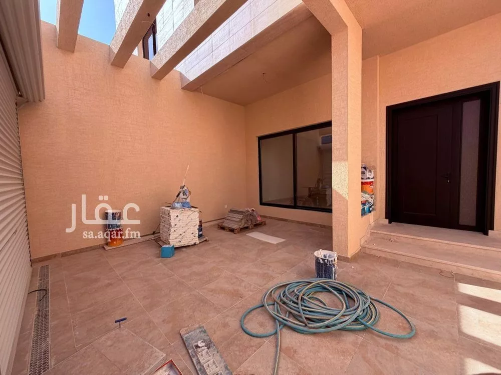 7 bedroom villa in Al Narjis 20