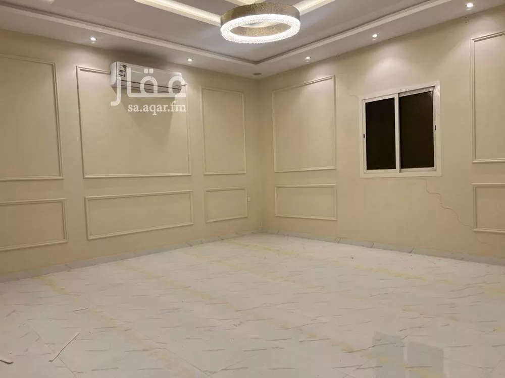 5 bedroom villa in Al Qadisiyah 3