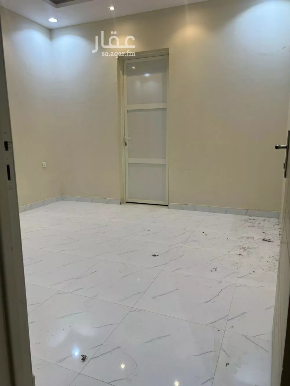 5 bedroom villa in Al Qadisiyah 10
