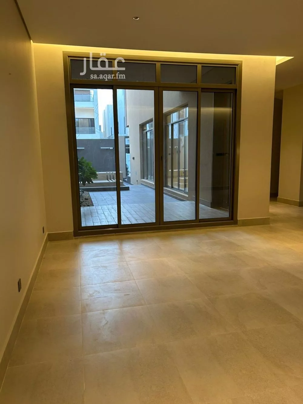 5 bedroom villa in Al Narjis 6