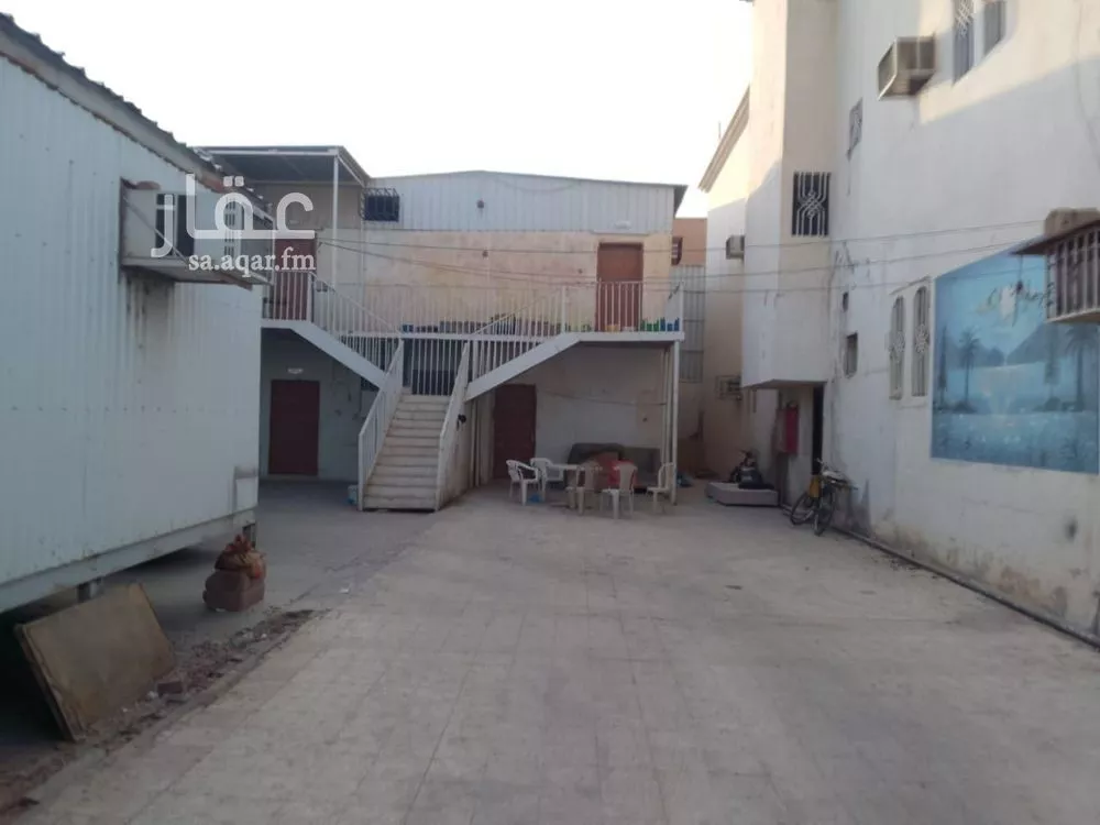 فيلا 25 غرف في الجنادرية 2
