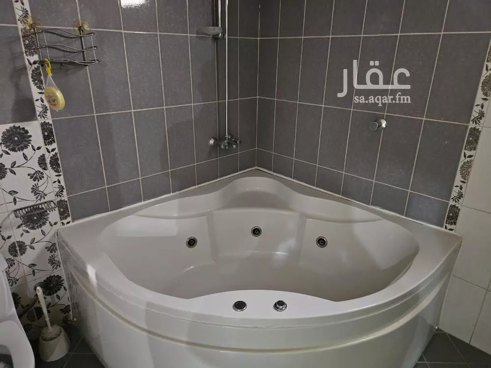 فيلا 11 غرف في الخليج 21