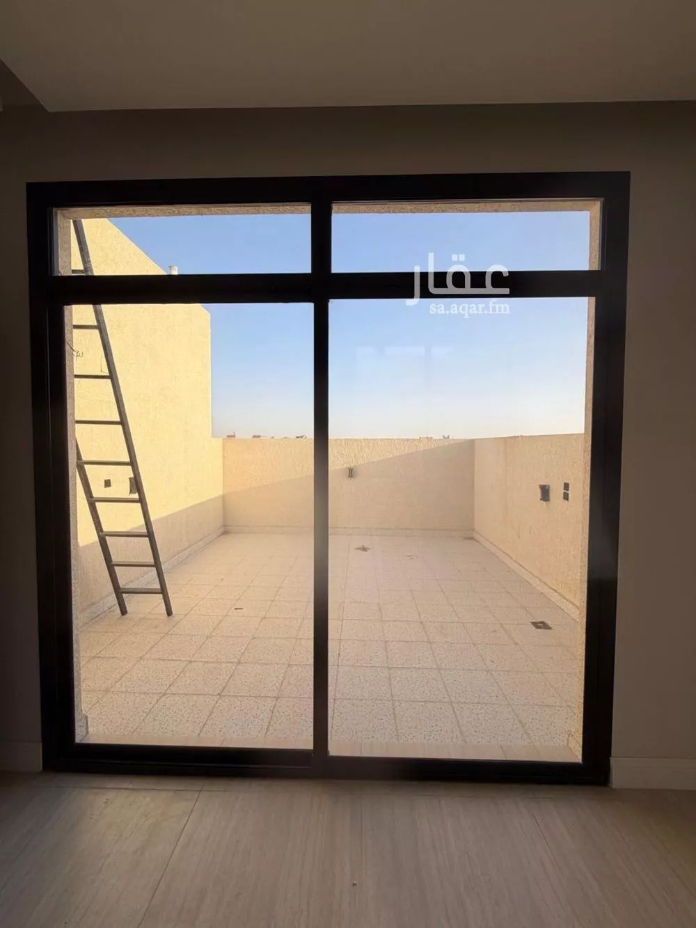 فيلا 4 غرف في العارض 20