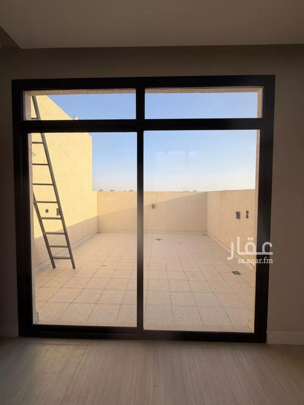 فيلا 5 غرف في العارض 25