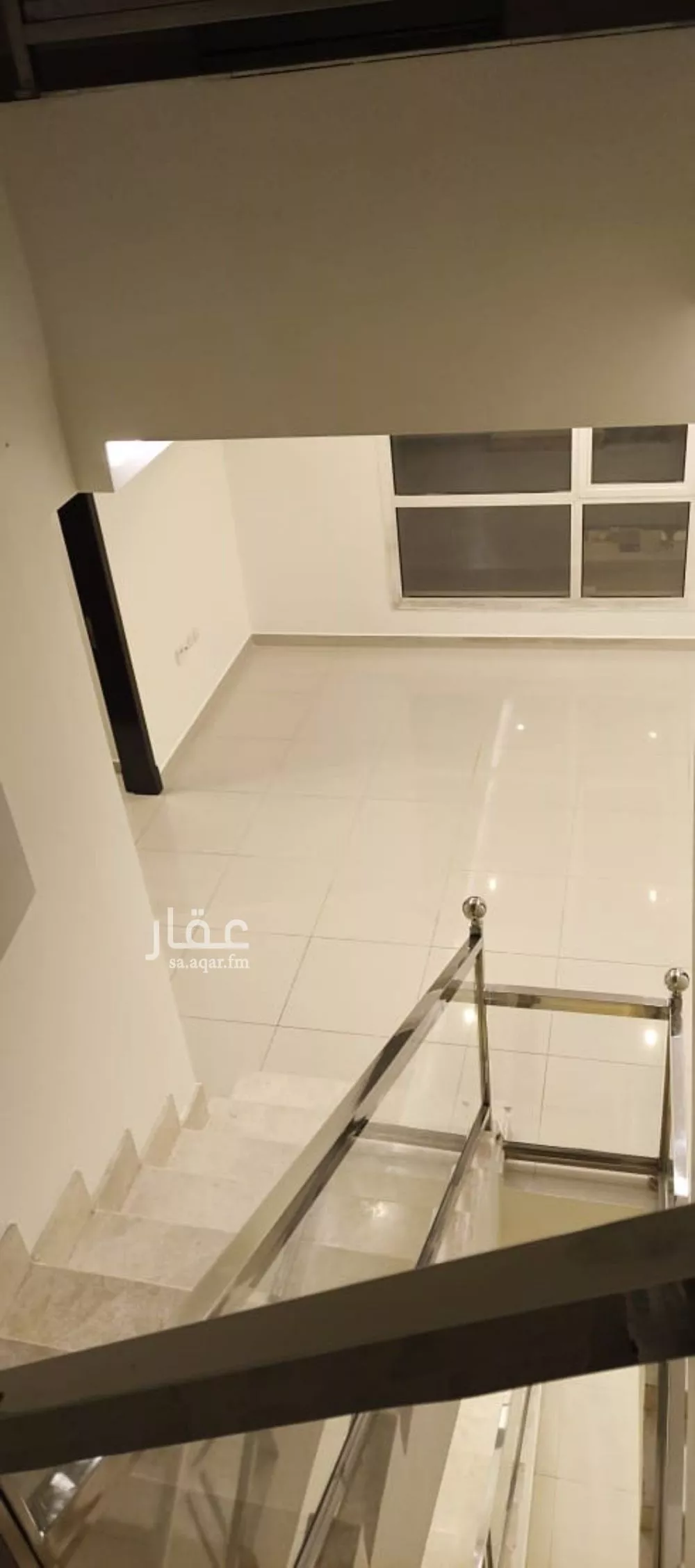 فيلا 4 غرف في العارض 9