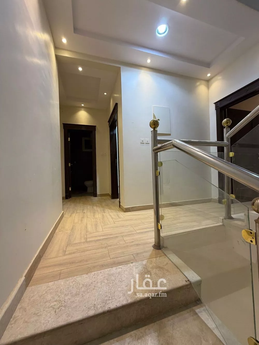 فيلا 9 غرف في طويق 17