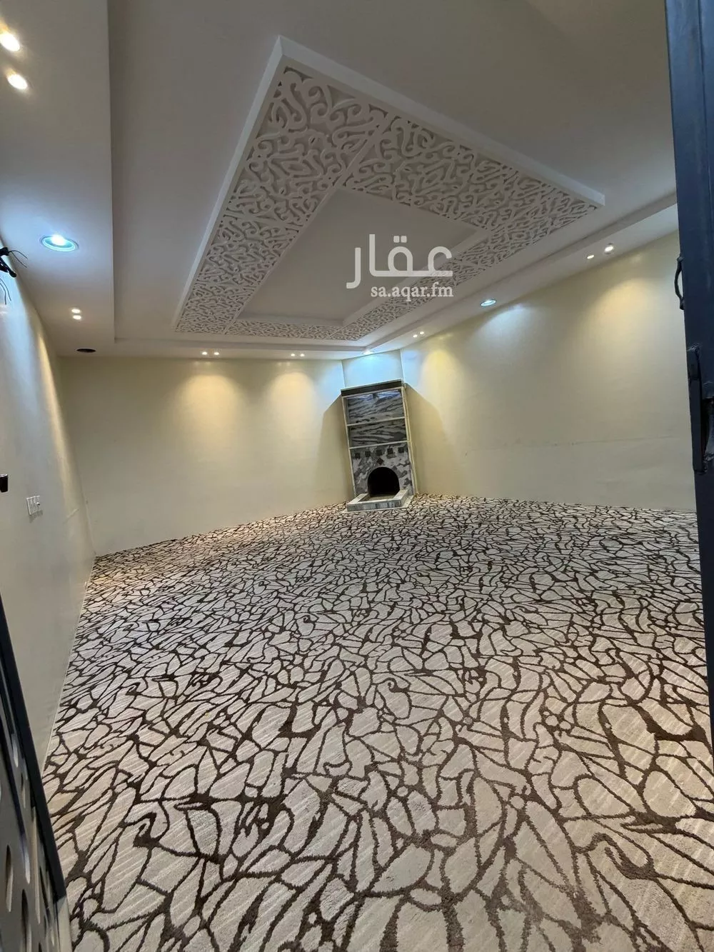 فيلا 9 غرف في طويق 8