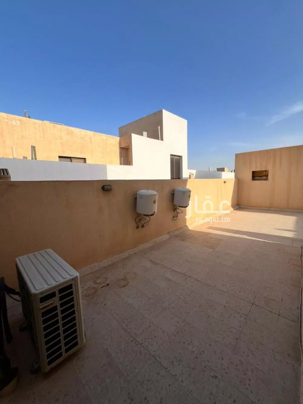 5 bedroom villa in Al Nakheel 28