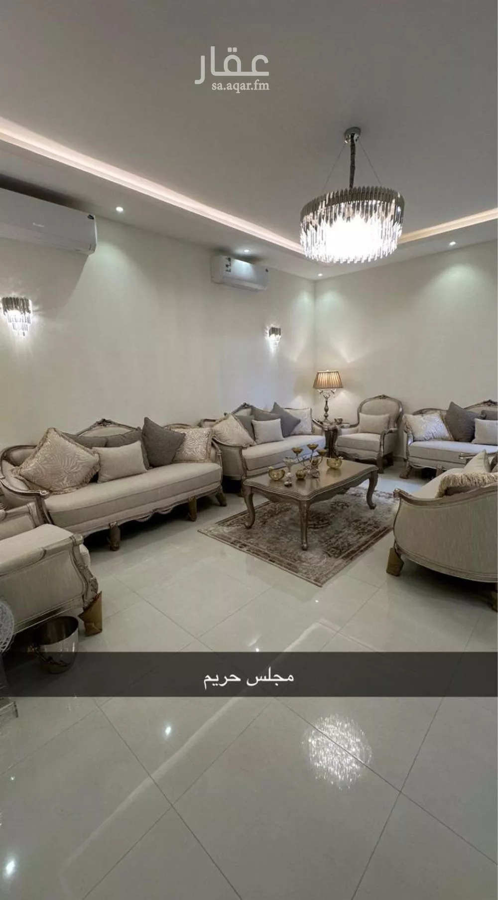 فيلا 5 غرف في الملقا 7
