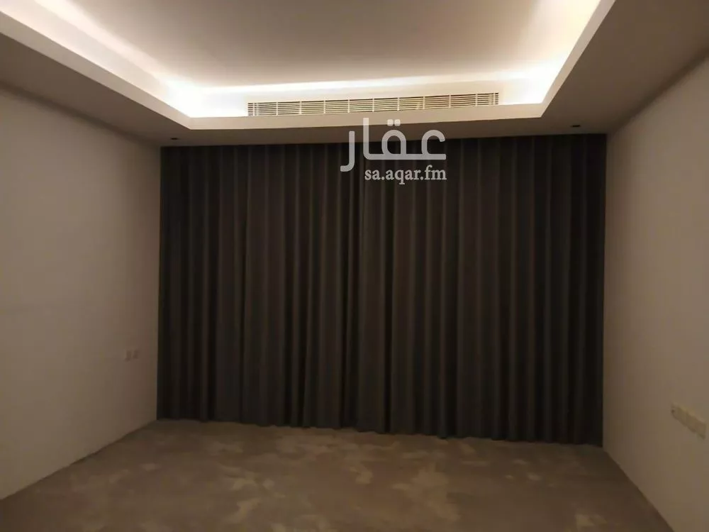 فيلا 6 غرف في العارض 9