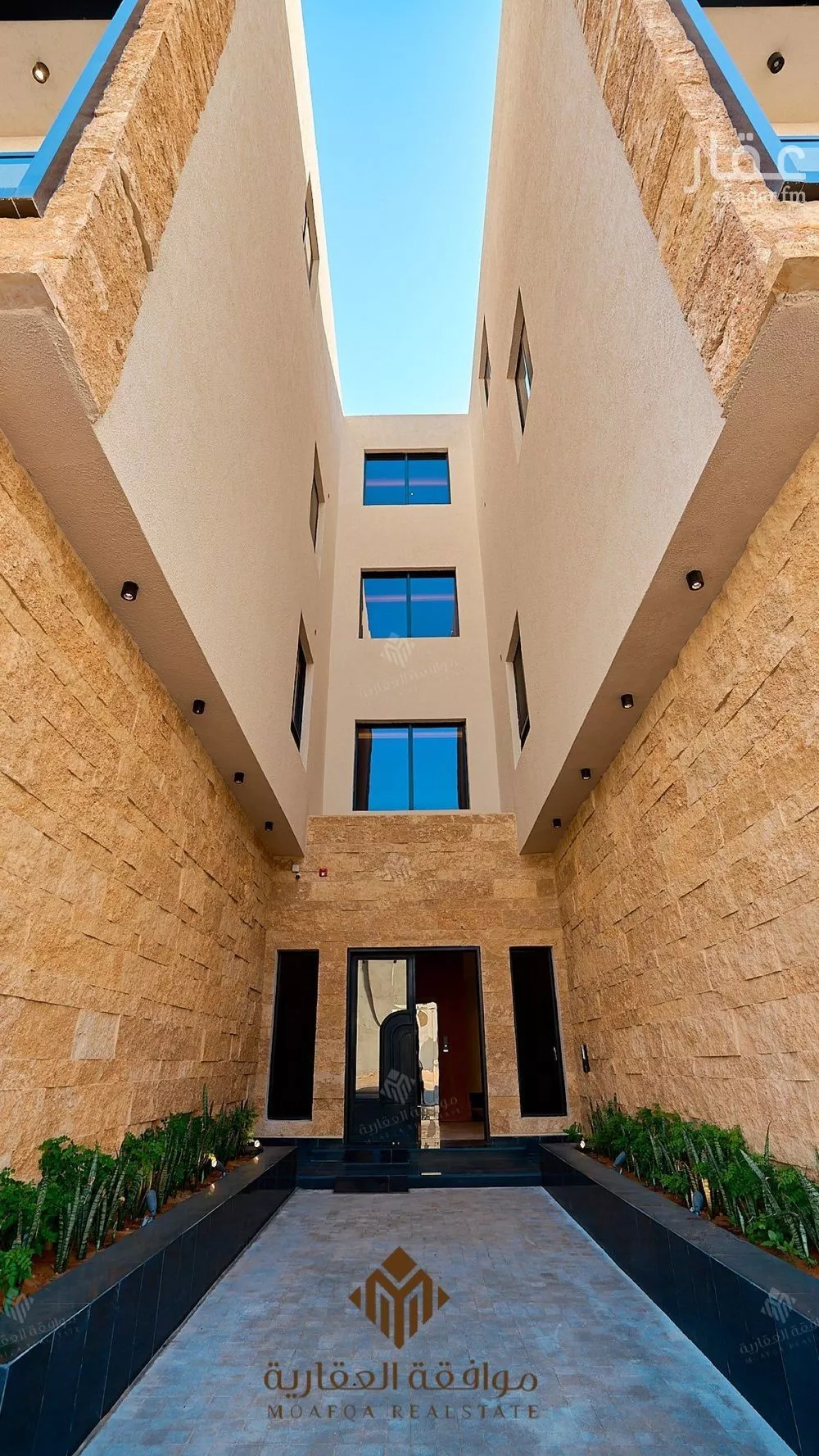 4 bedroom apartment in Dhahrat Laban 4