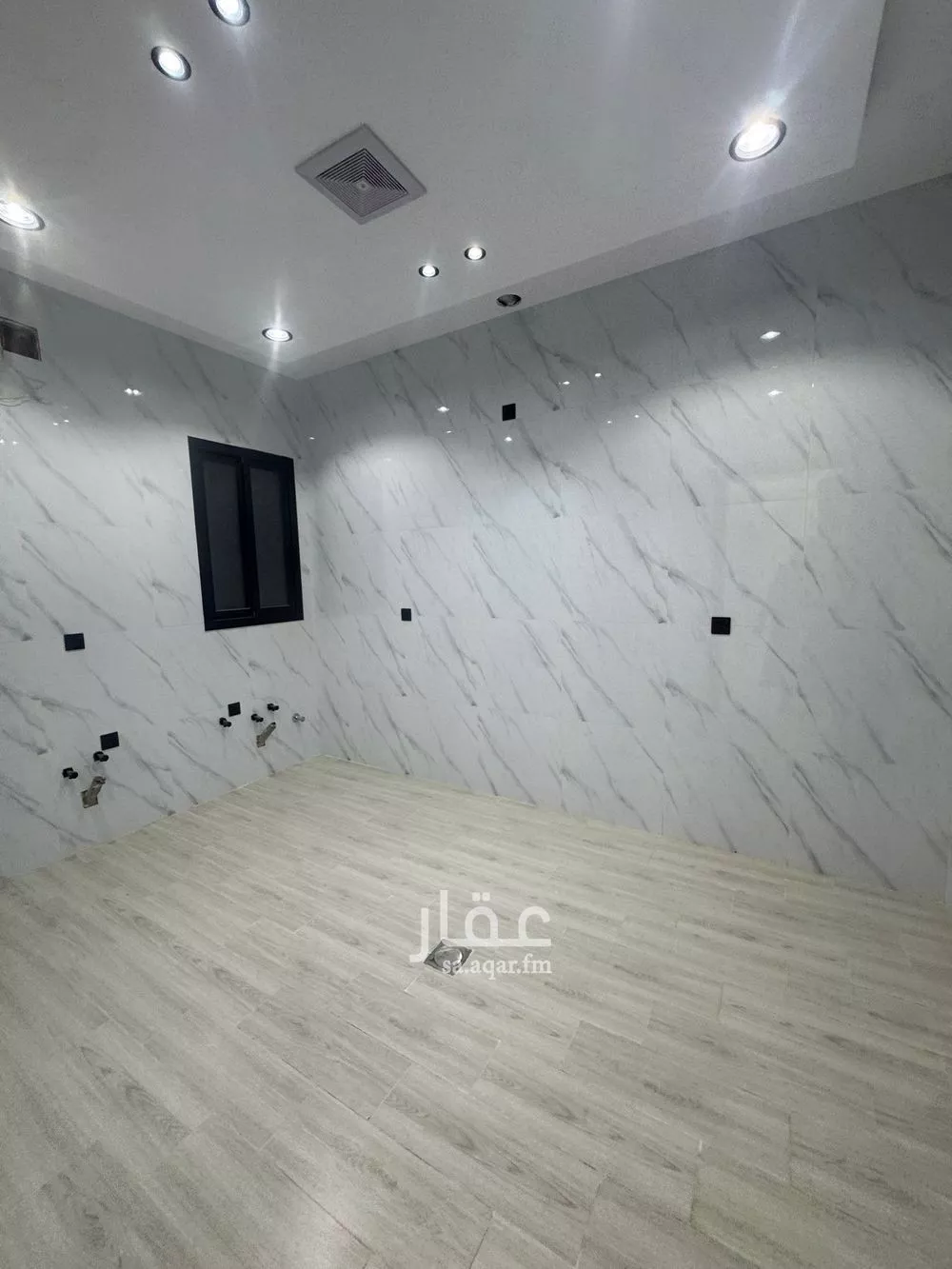 4 bedroom floor in Ad Dar Al Baida 5