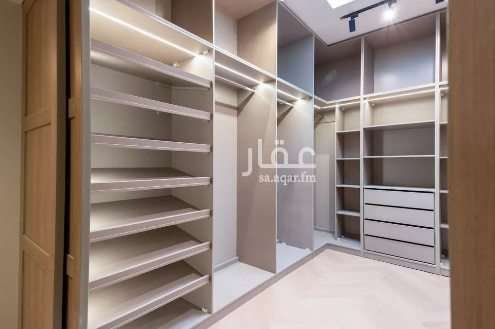 3 bedroom villa in Al Nakheel, Riyadh 7