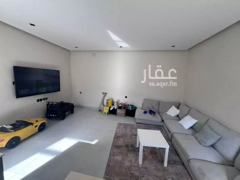 فيلا 4 غرف في النرجس 3