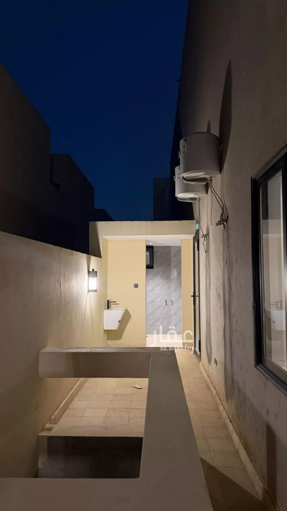 5 bedroom villa in Al Yasmin 6