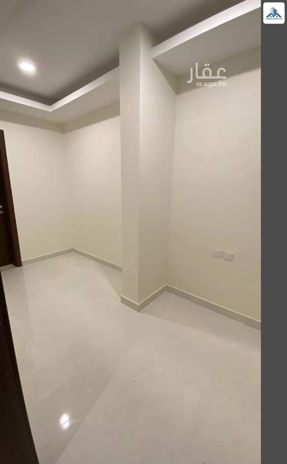 4 bedroom villa in Al Janadriyah 11