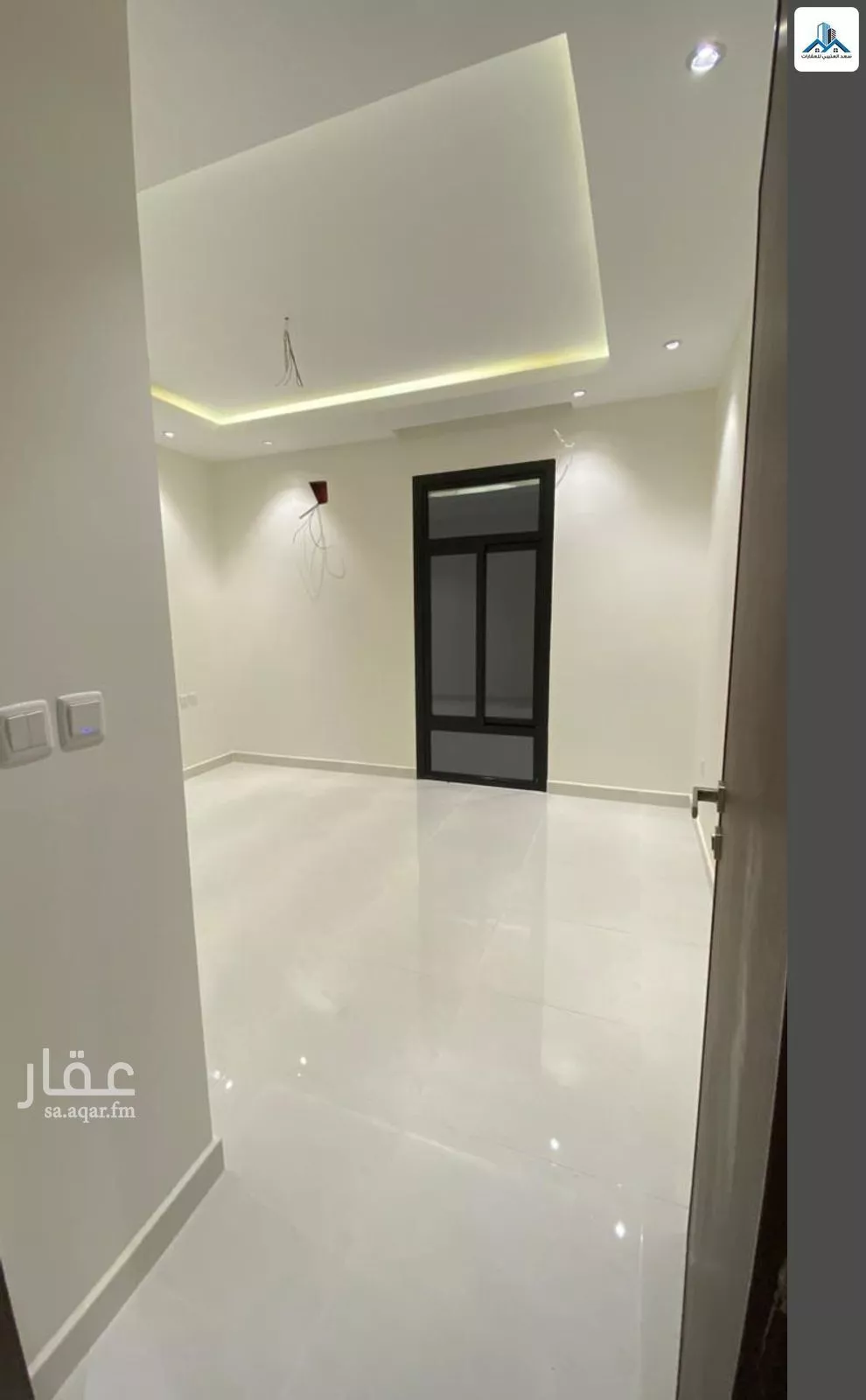4 bedroom villa in Al Janadriyah 10