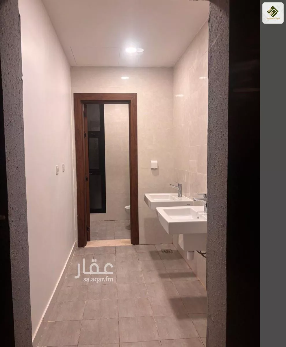3 bedroom villa in Al Janadriyah 13