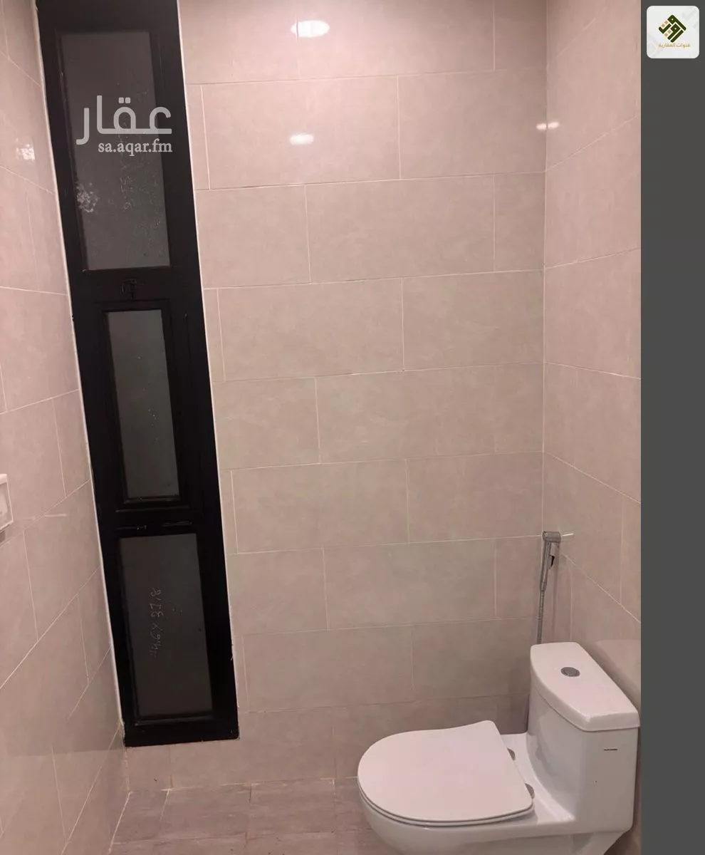 3 bedroom villa in Al Janadriyah 18
