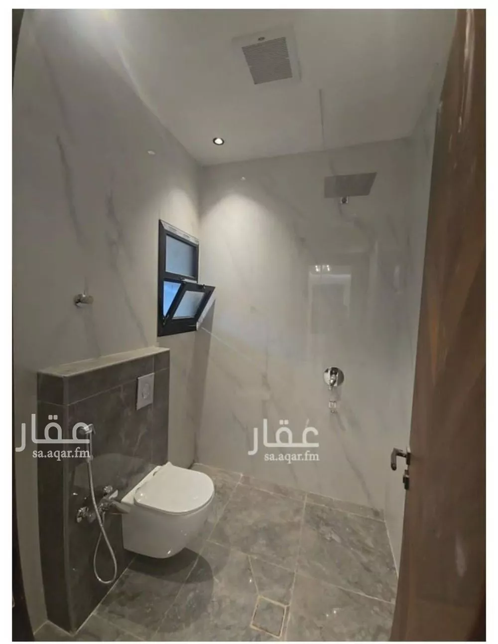 فيلا 8 غرف في الرمال 3