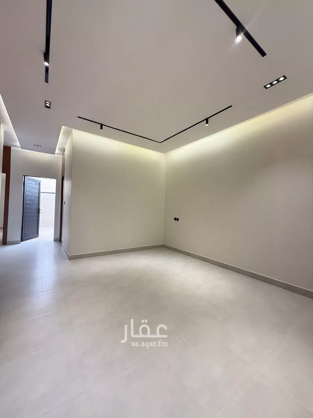 3 bedroom floor in Al Rimal 2