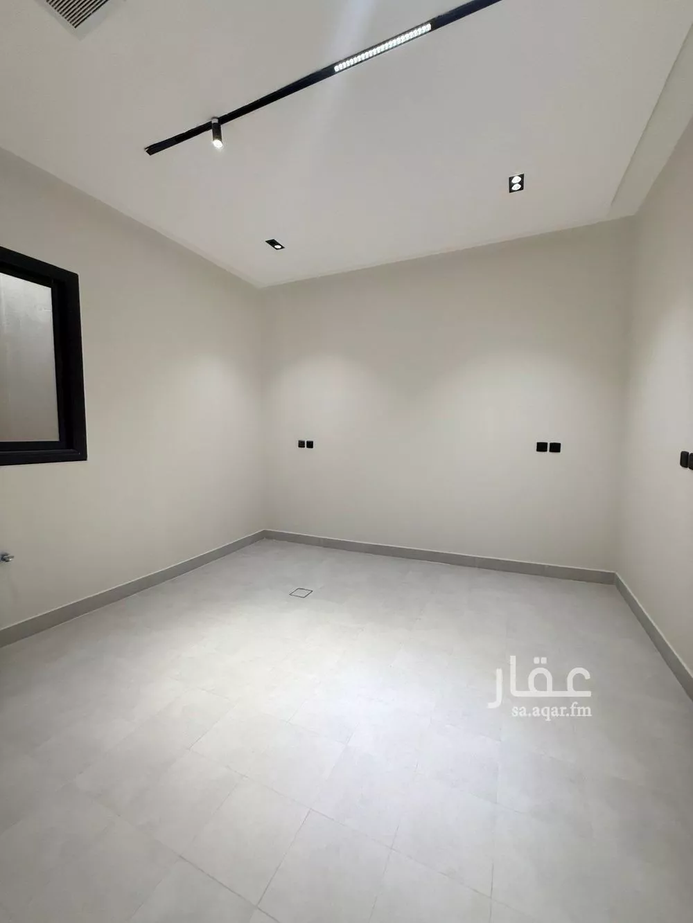 3 bedroom floor in Al Rimal 6
