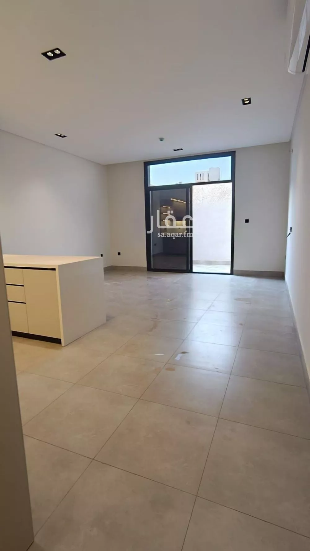 4 bedroom villa in Al Rimal 6