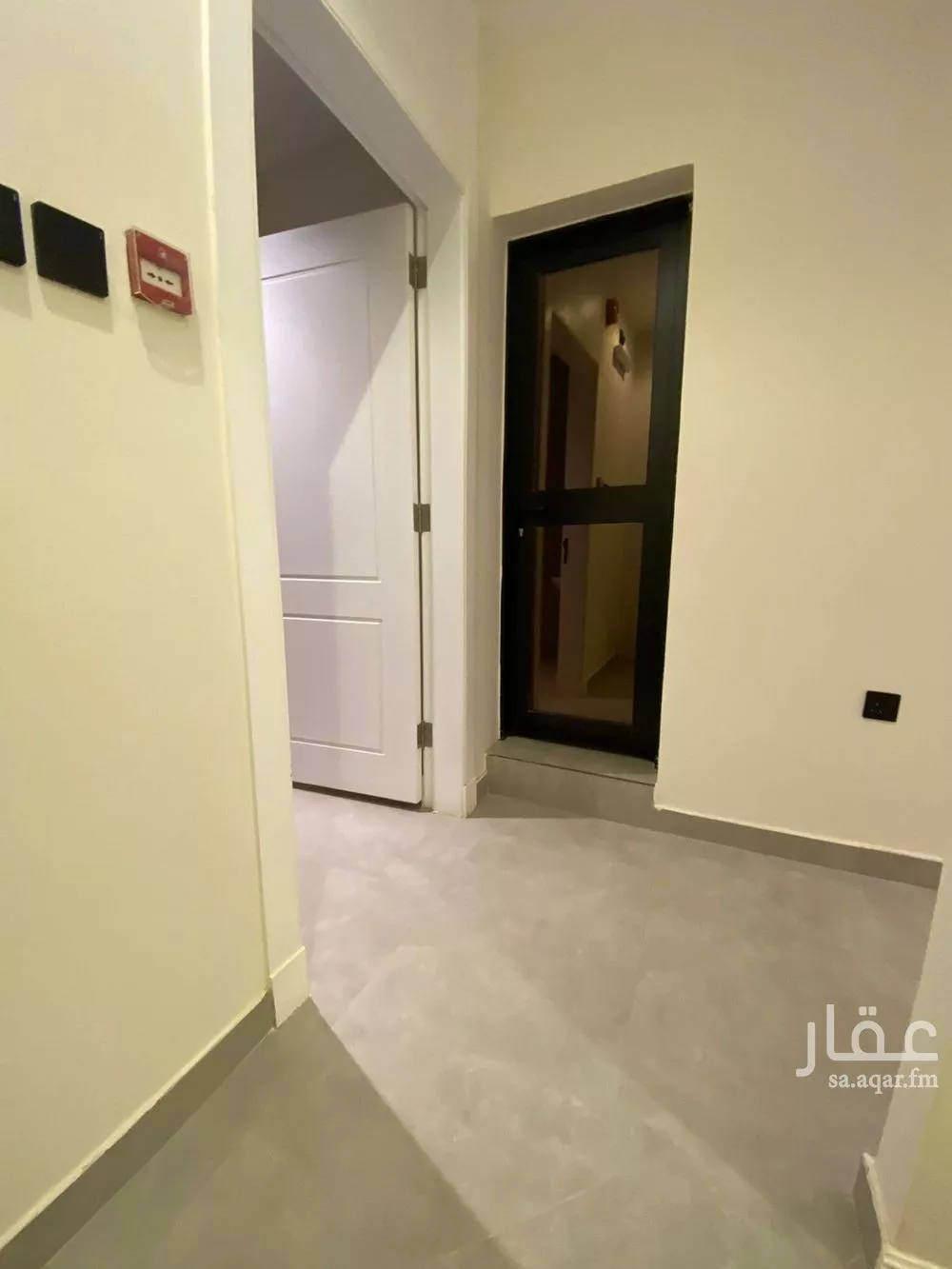 فيلا 4 غرف في العارض 11