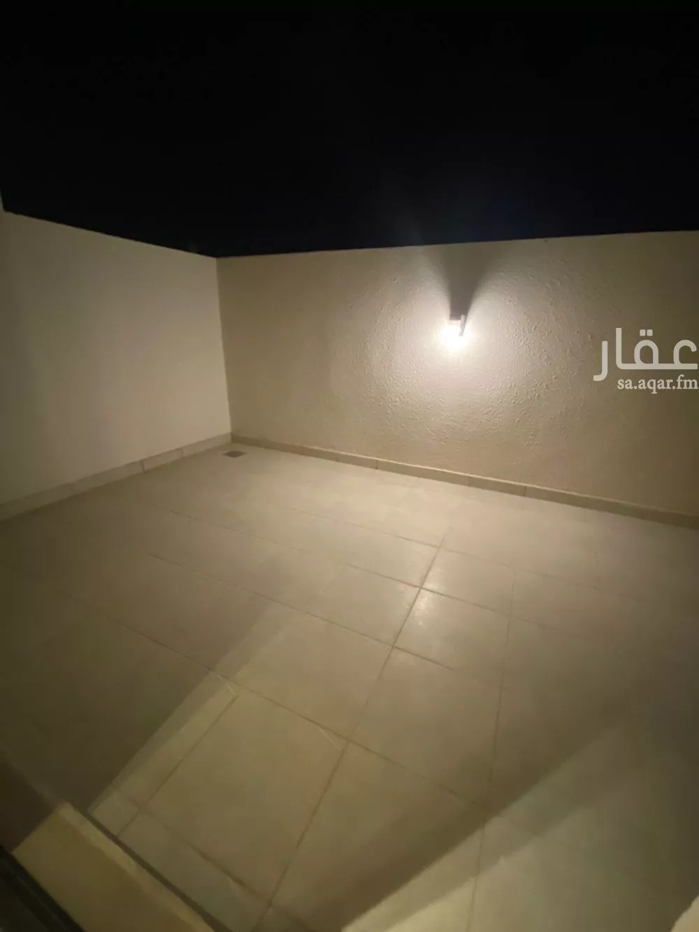 فيلا 4 غرف في العارض 20