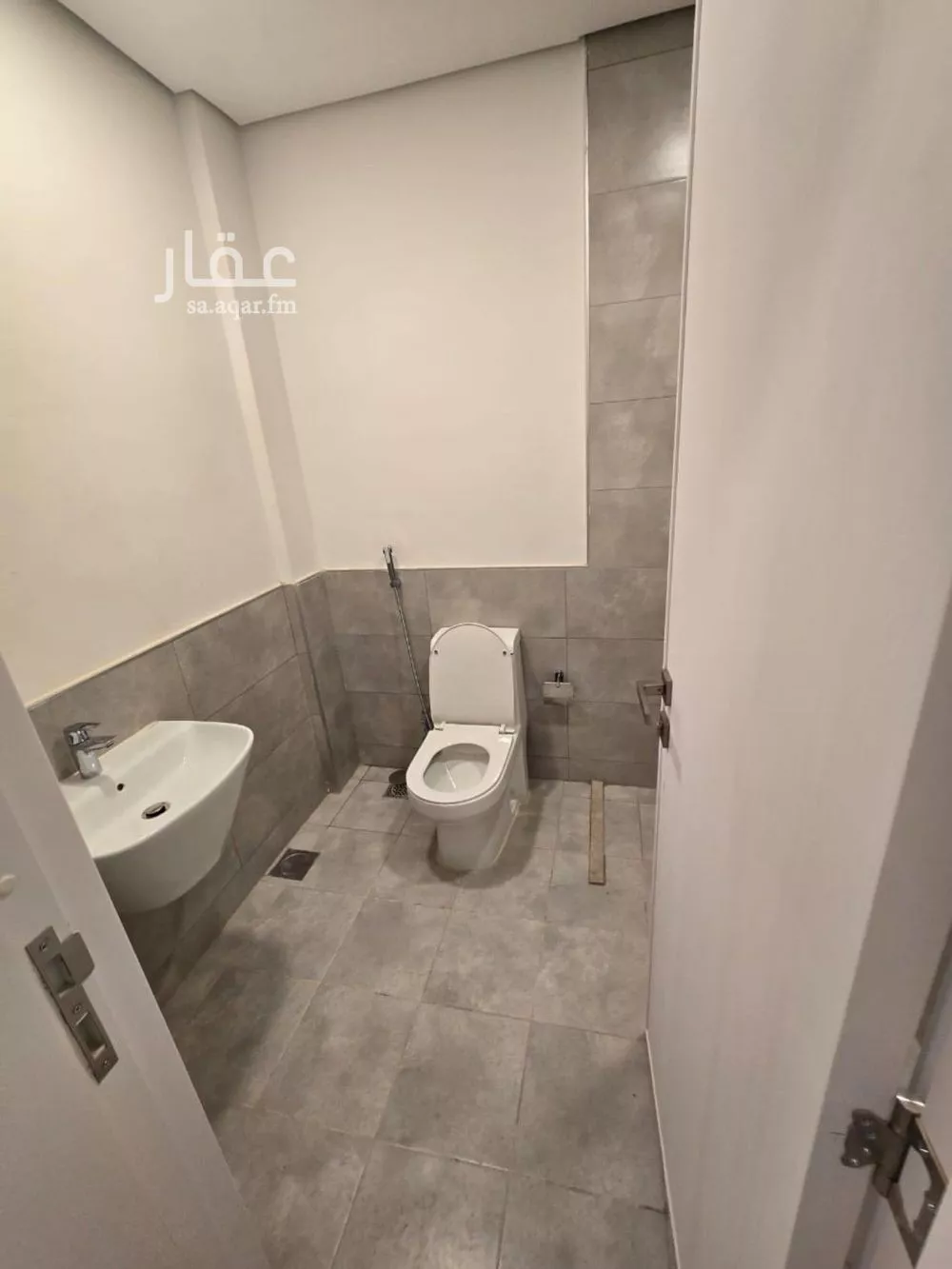 6 bedroom villa in Al Narjis 16
