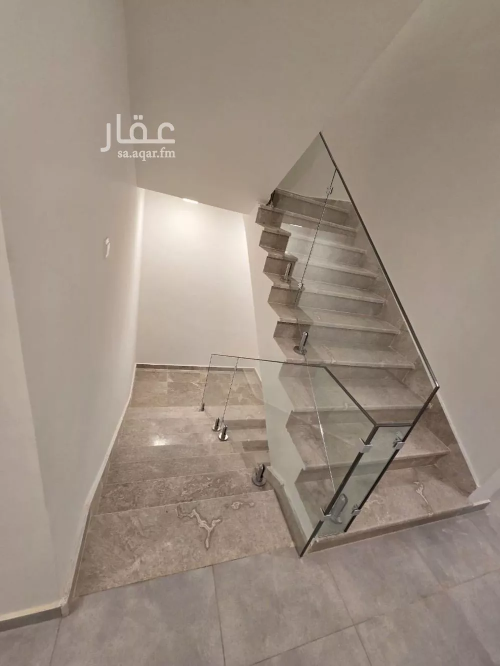 6 bedroom villa in Al Narjis 5