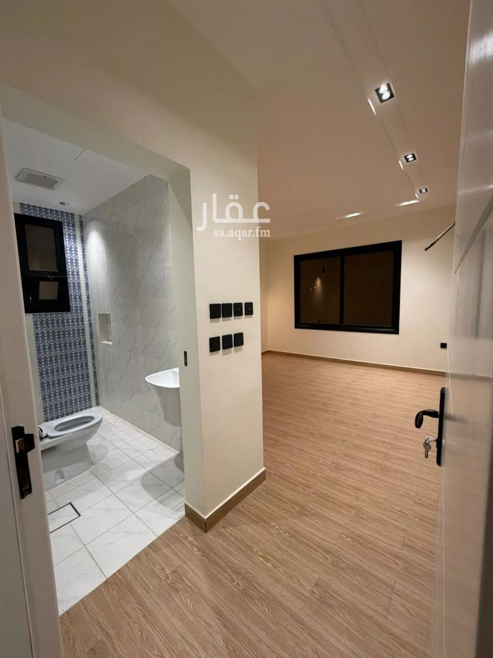 5 bedroom villa in Dhahrat Laban 9