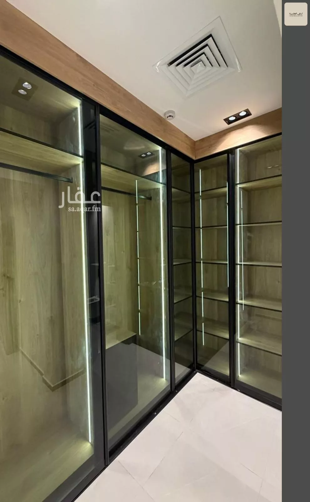 فيلا 4 غرف في الرمال 20