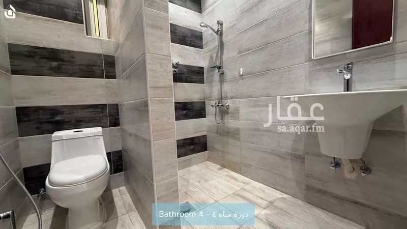 6 bedroom villa in Al Malqa 16