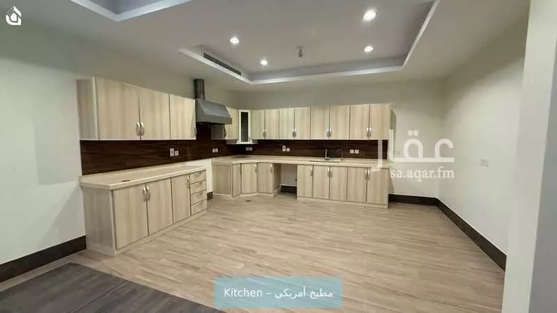 6 bedroom villa in Al Malqa 4